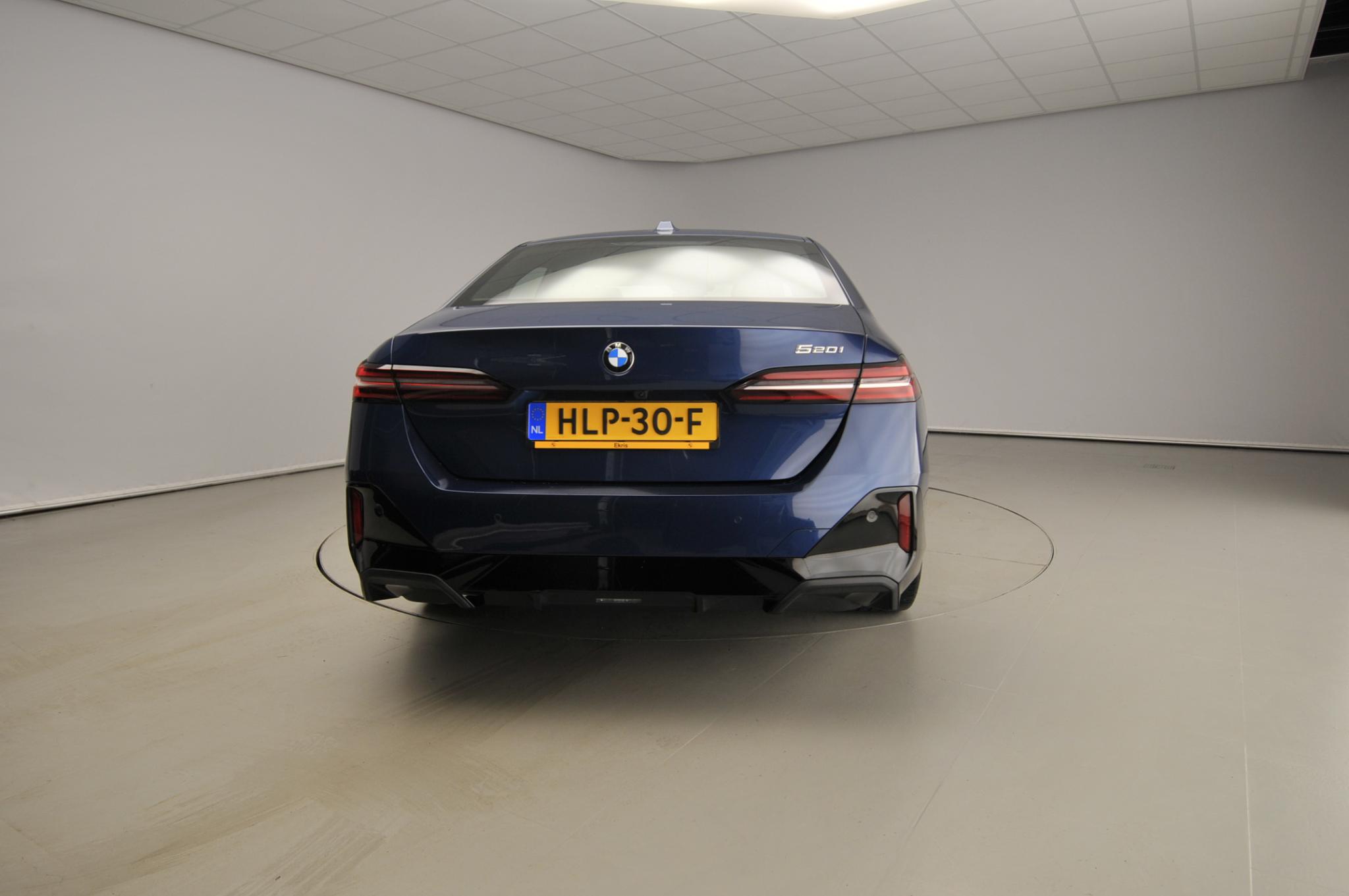 BMW 5 Serie Sedan 520i - Afbeelding 3