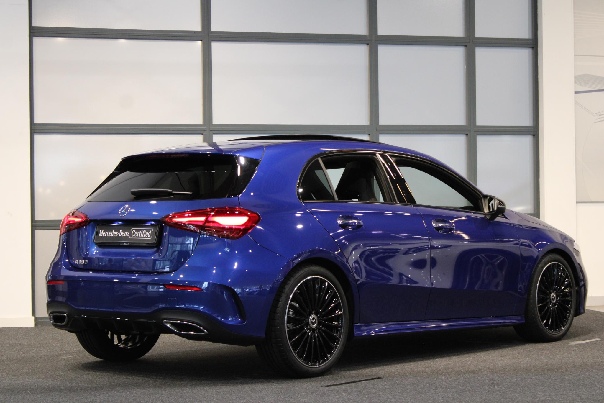 Mercedes-Benz A-Klasse Hatchback 180 Star Edition AMG Line - Afbeelding 2