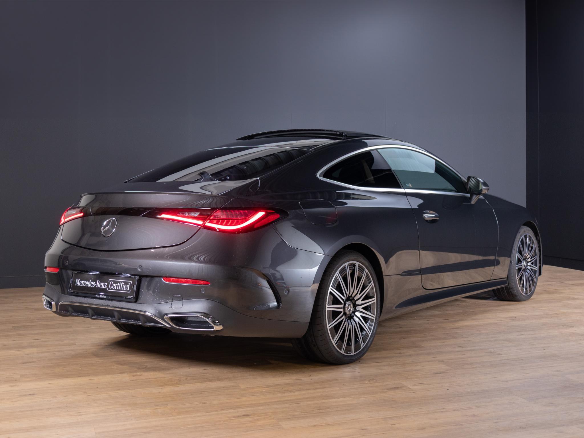 Mercedes-Benz CLE Coupé 300 4MATIC AMG Line - Afbeelding 2