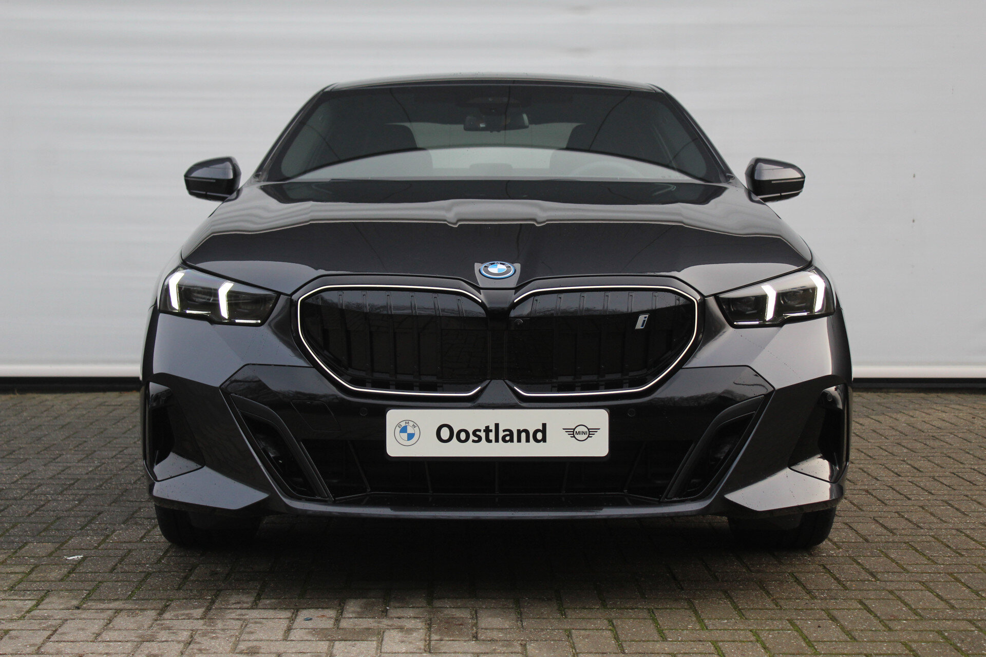 BMW i5 eDrive40 M Sport - Afbeelding 2