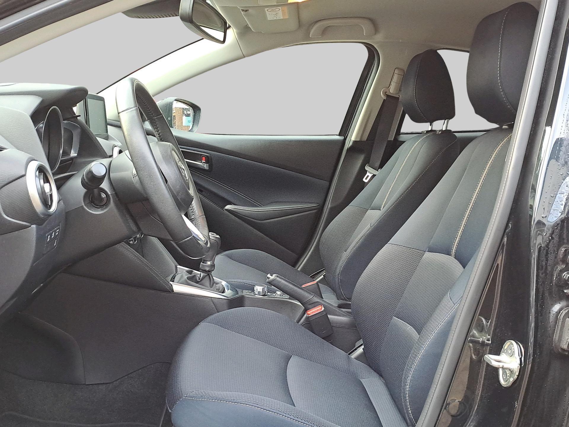 Mazda 2 1.5 SKYACTIV-G 90PK LUXURY NAVI CAMERA HUD LED ECC NAP - Afbeelding 5