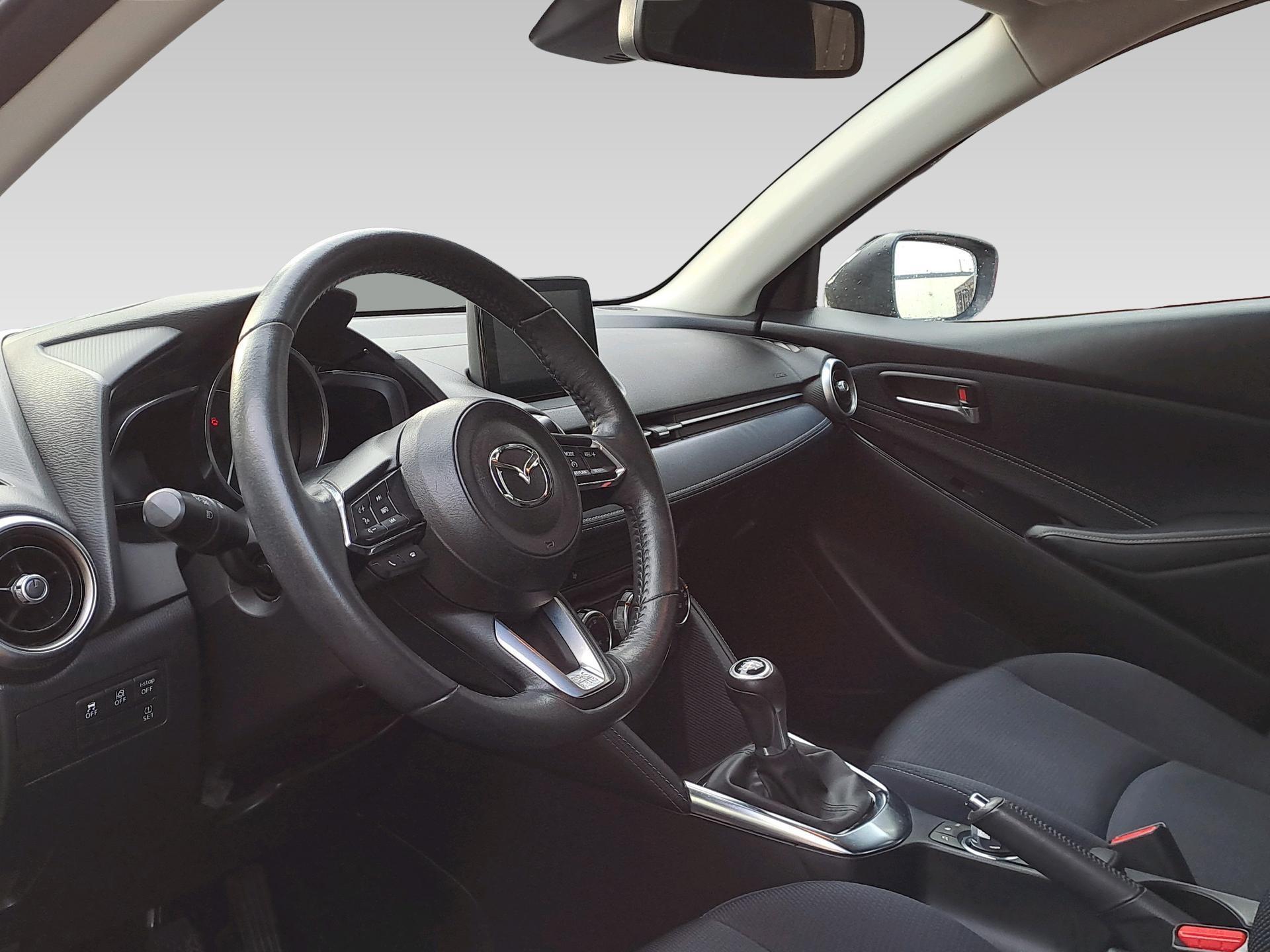 Mazda 2 1.5 SKYACTIV-G 90PK LUXURY NAVI CAMERA HUD LED ECC NAP - Afbeelding 4