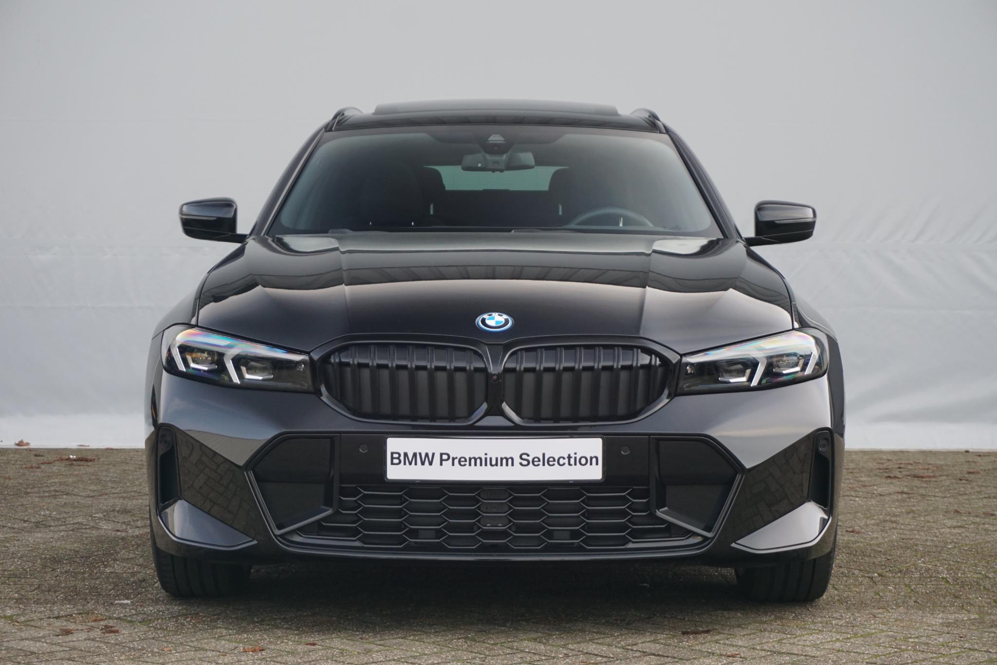 BMW 3 Serie Touring 330e M Sport Pro - Afbeelding 3