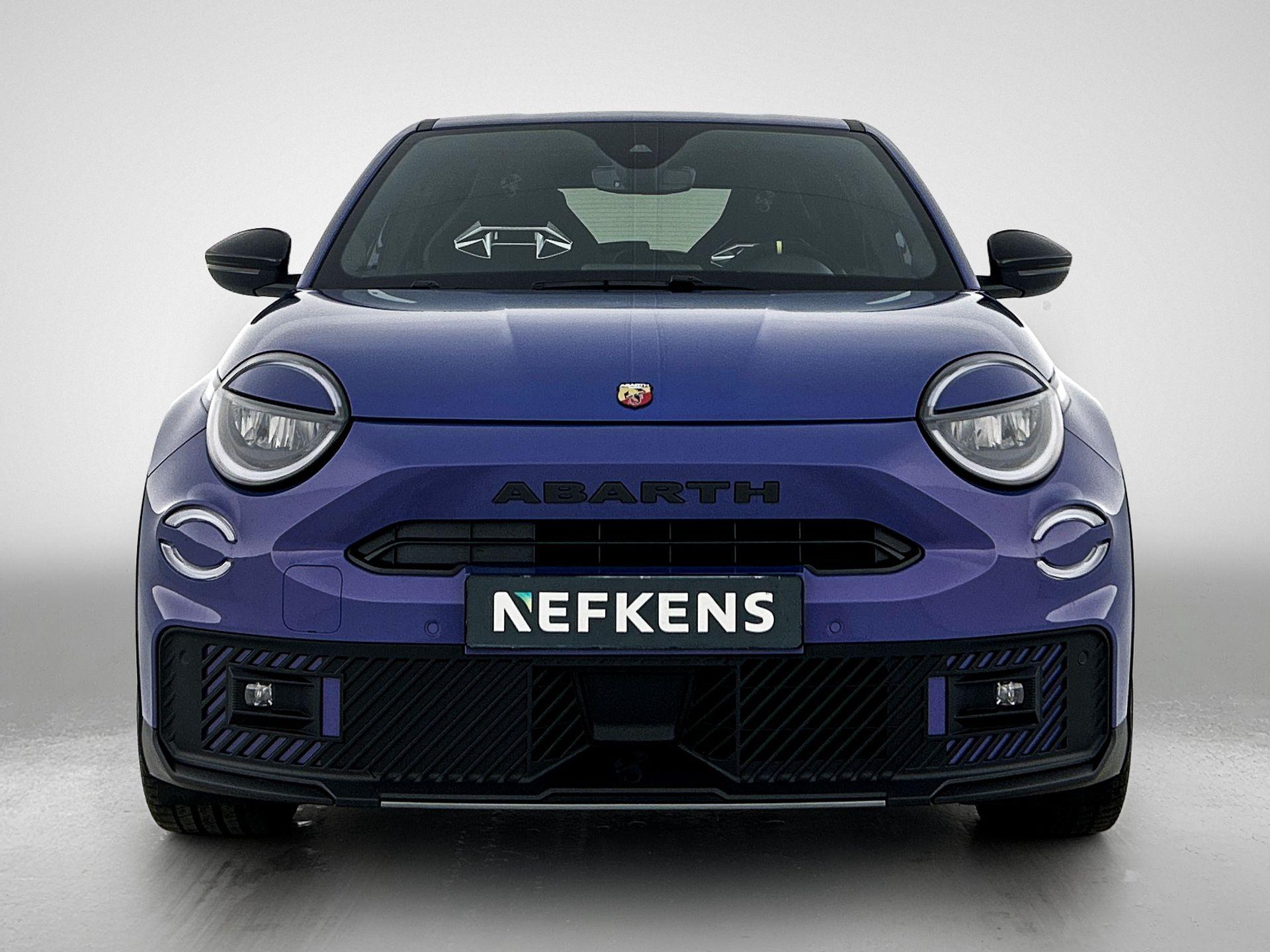 Fiat 600 600e Abarth Scorpionissima 54 kWh - Afbeelding 3