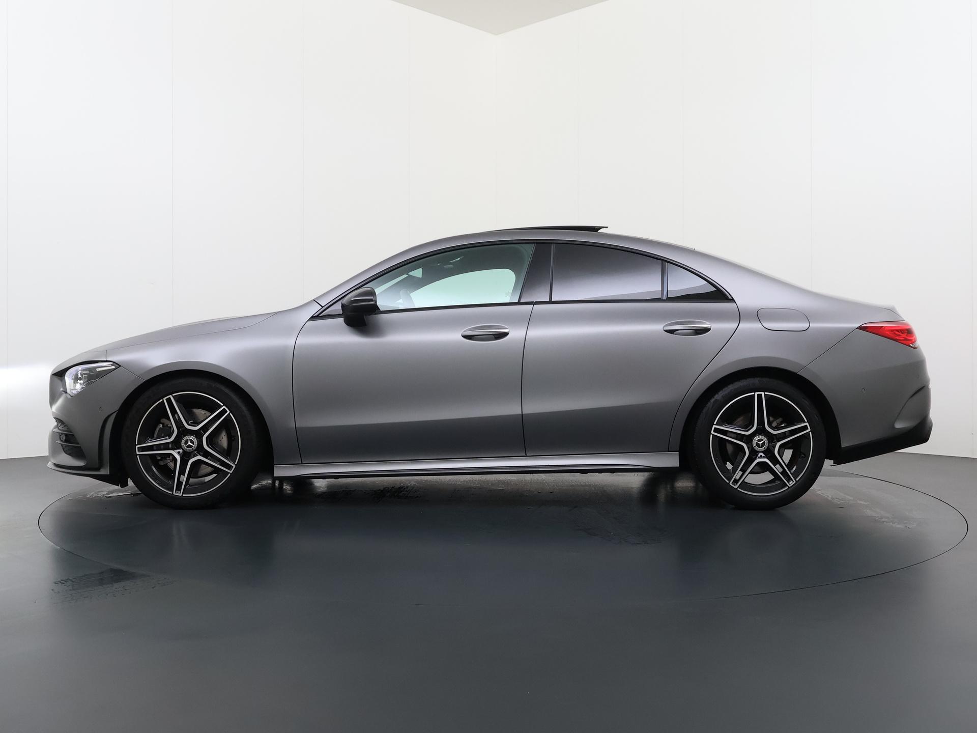 Mercedes-Benz CLA-Klasse 200 AMG Line - Afbeelding 3