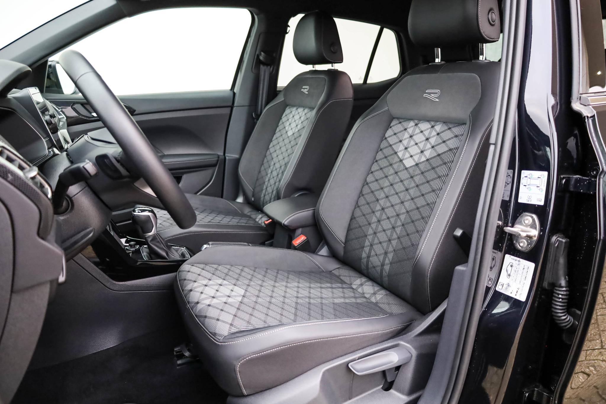 Volkswagen T-Cross 1.0 TSI 115pk R-Line - Afbeelding 4