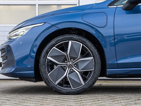 lichtmetalen velgen 5-spaaks 18"