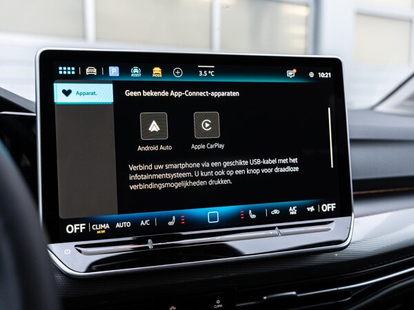 Apple Carplay/Android Auto