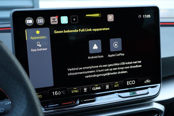 Apple Carplay/Android Auto