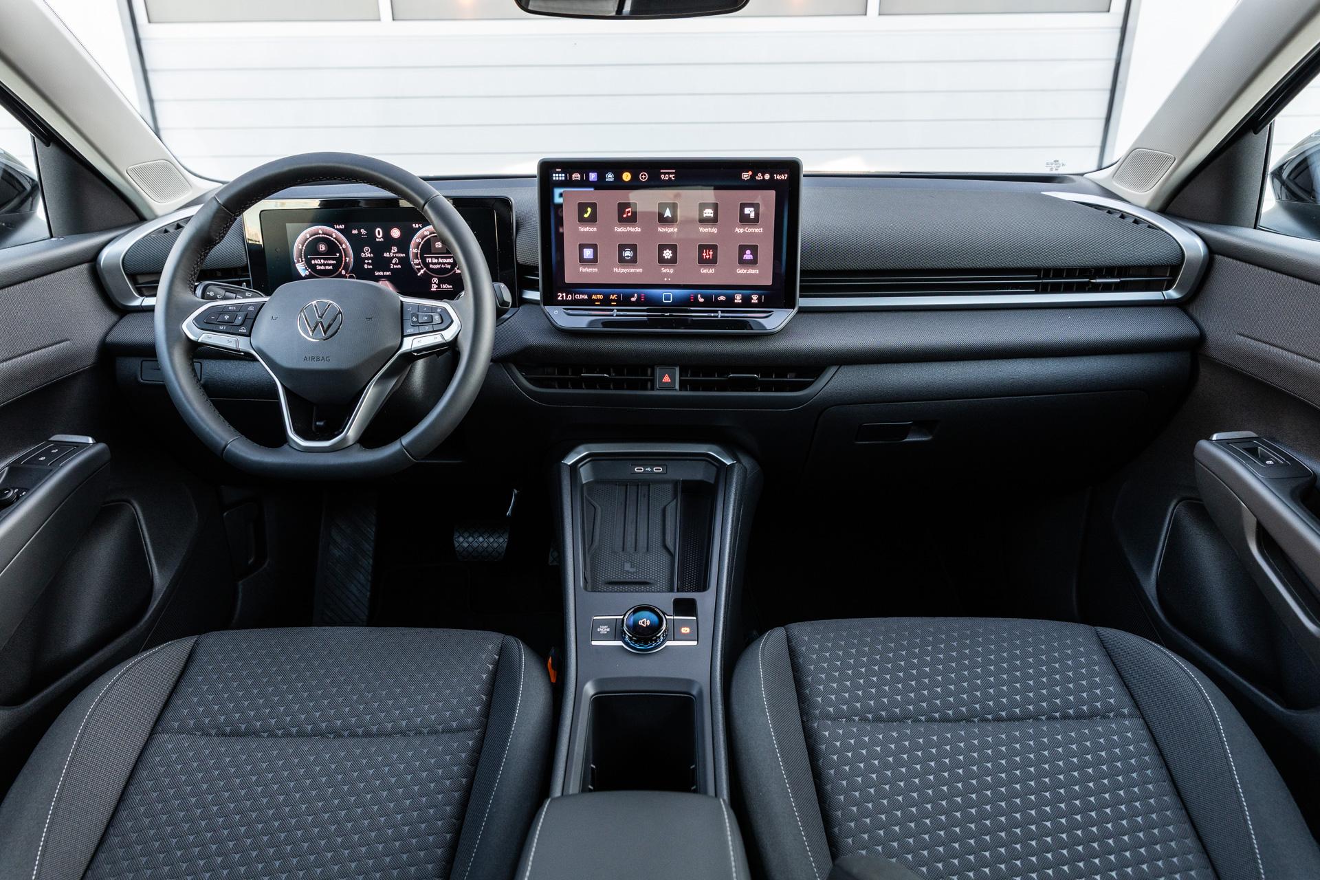 Volkswagen T-Roc 1.5 eTsi 116pk Life First Edition - Afbeelding 5