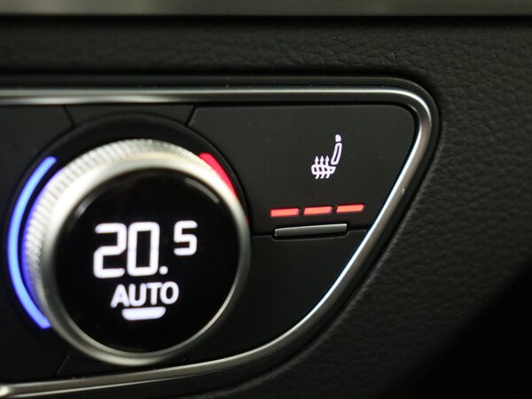 voorstoelen en achterbank verwarmd