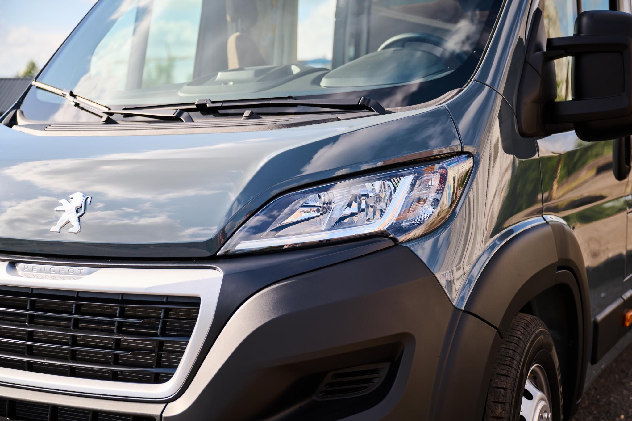 Peugeot  Boxer 2.2 BlueHDi 140 L4H2 3.5t - Afbeelding 4