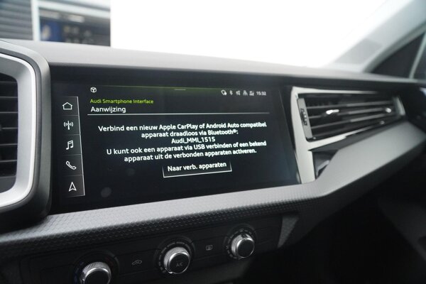 Apple Carplay/Android Auto