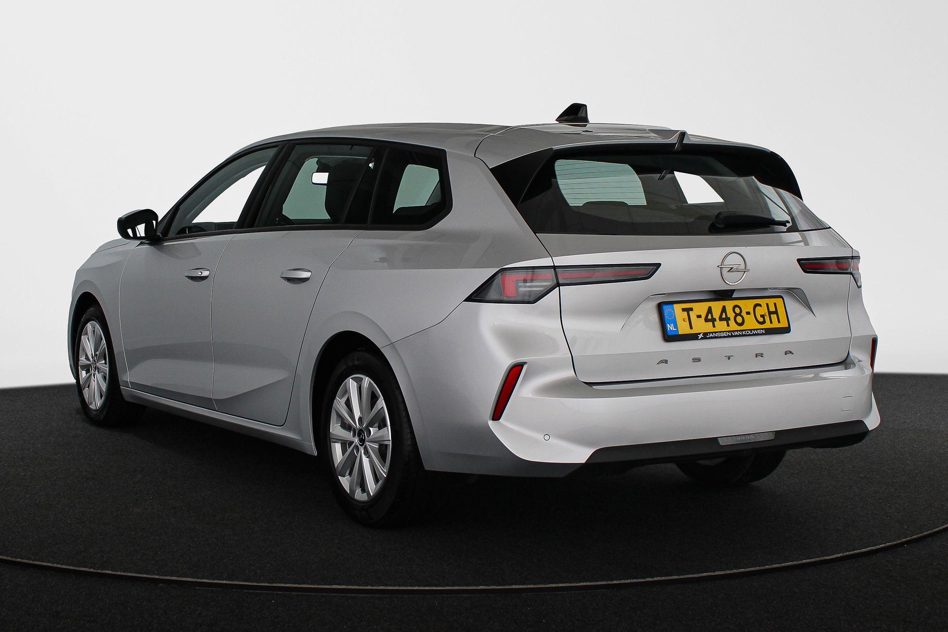 Opel Astra Sports Tourer 1.2 Edition - Afbeelding 4