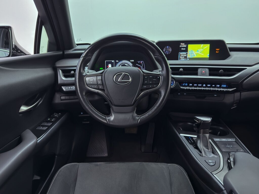Lexus UX 250h Comfort Line | Trekhaak | Navigatie - Afbeelding 4