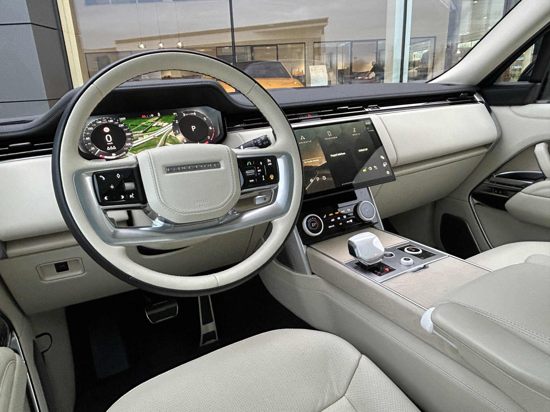 Land Rover Range Rover 4.4 P530 SV MHEV - Afbeelding 2