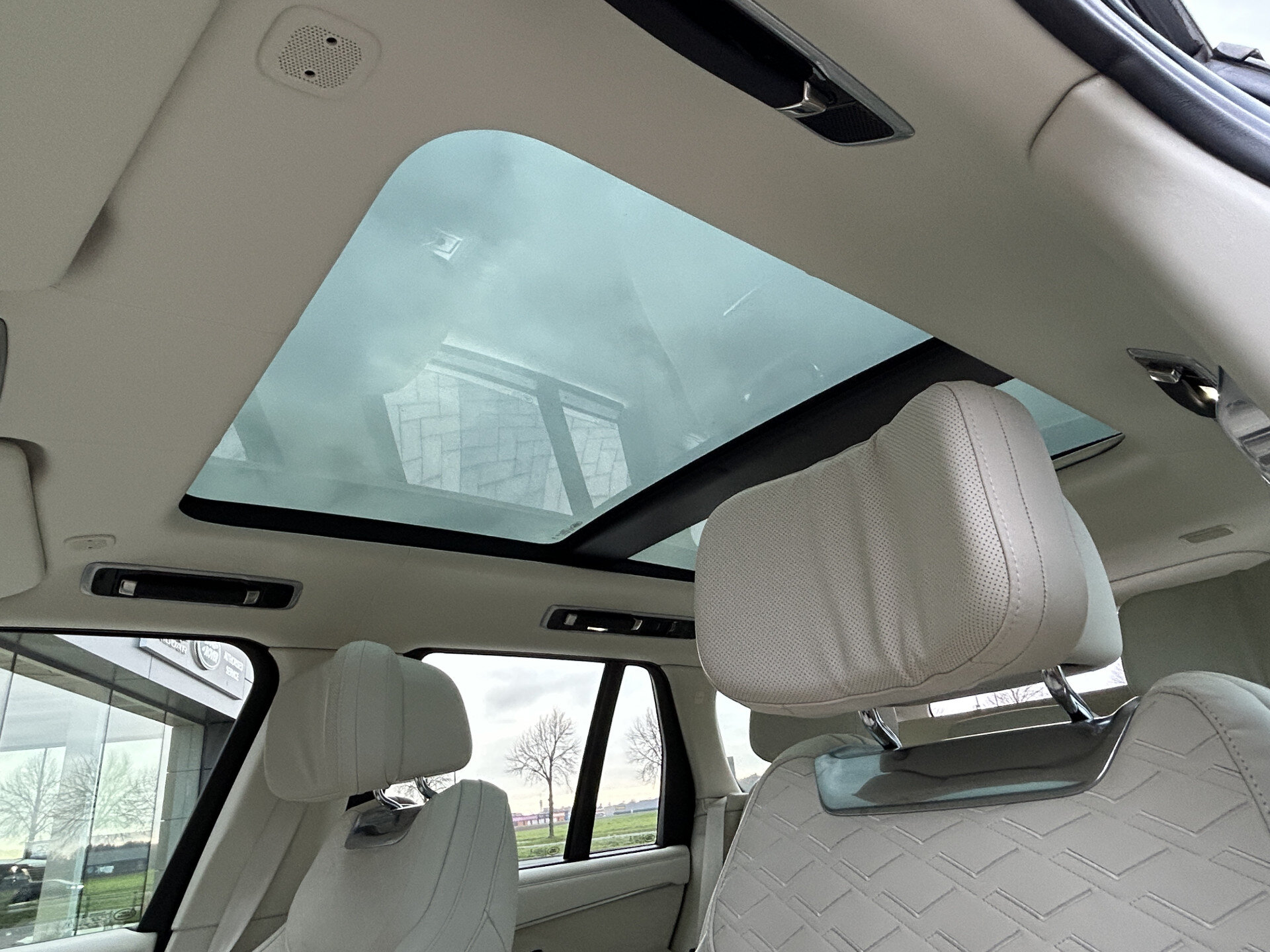 Land Rover Range Rover 4.4 P530 SV MHEV - Afbeelding 5