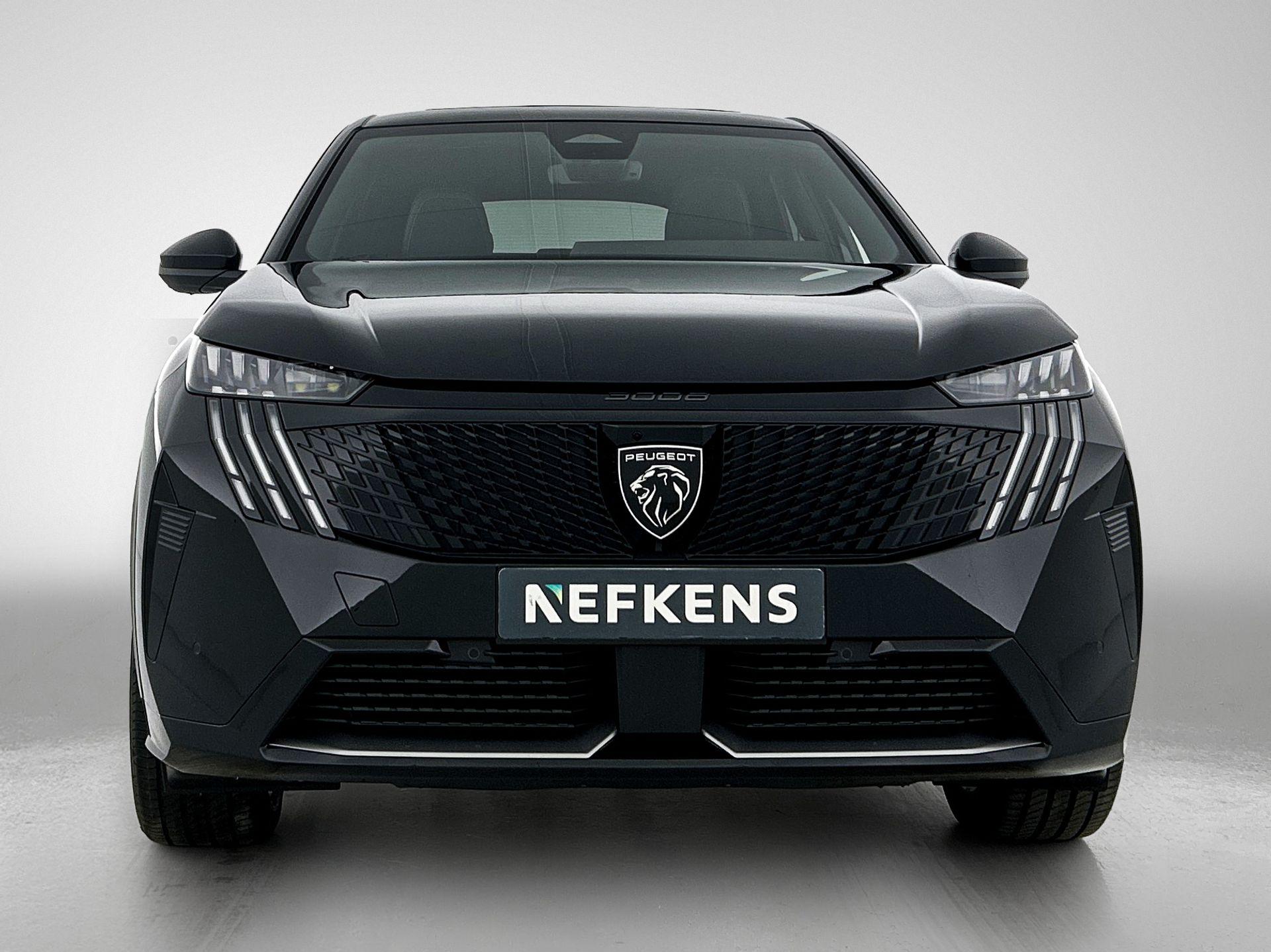 Peugeot e-3008 GT Exclusive 73 kWh 210pk Automaat - Afbeelding 3