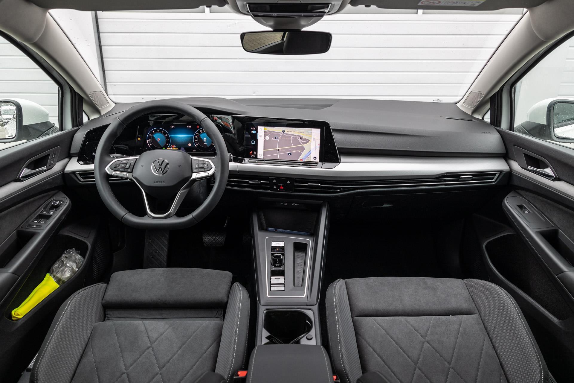 Volkswagen Golf Variant 1.0 eTSI 110pk DSG7 Life Business - Afbeelding 5