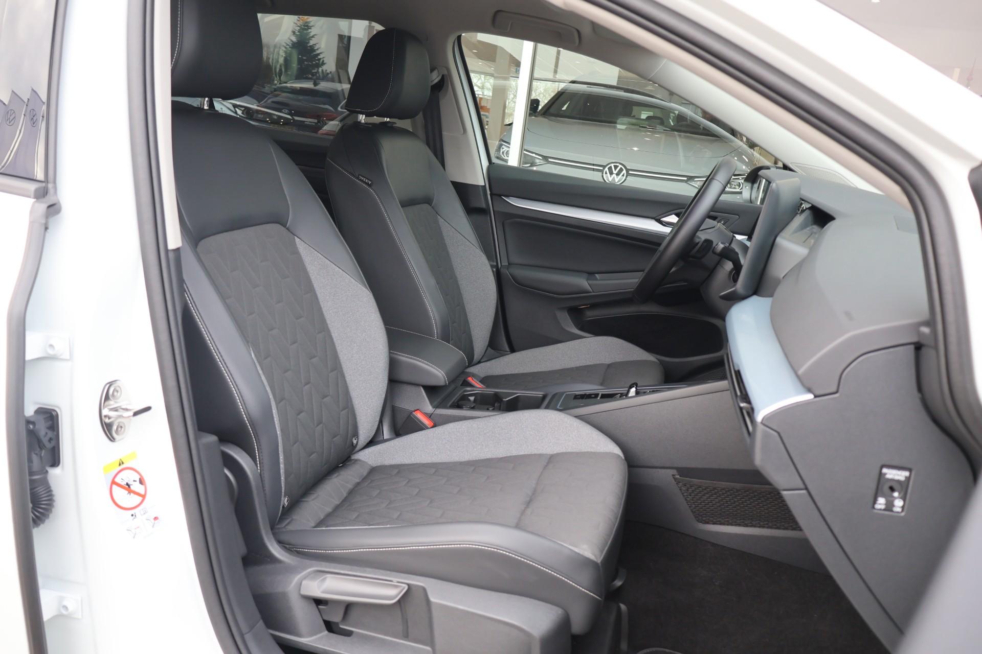 Volkswagen Golf Variant 1.5 eTSI Life Edition - Afbeelding 4