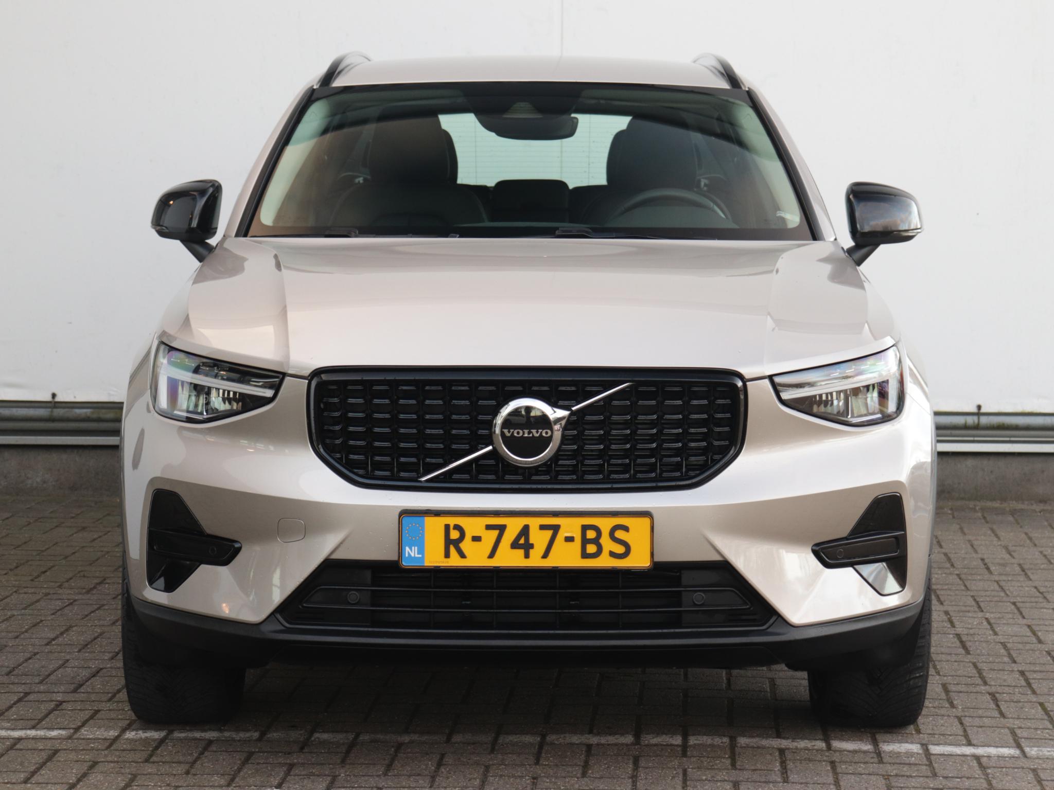 Volvo XC40 1.5 T4 Plug-in hybrid Plus Dark - Afbeelding 3