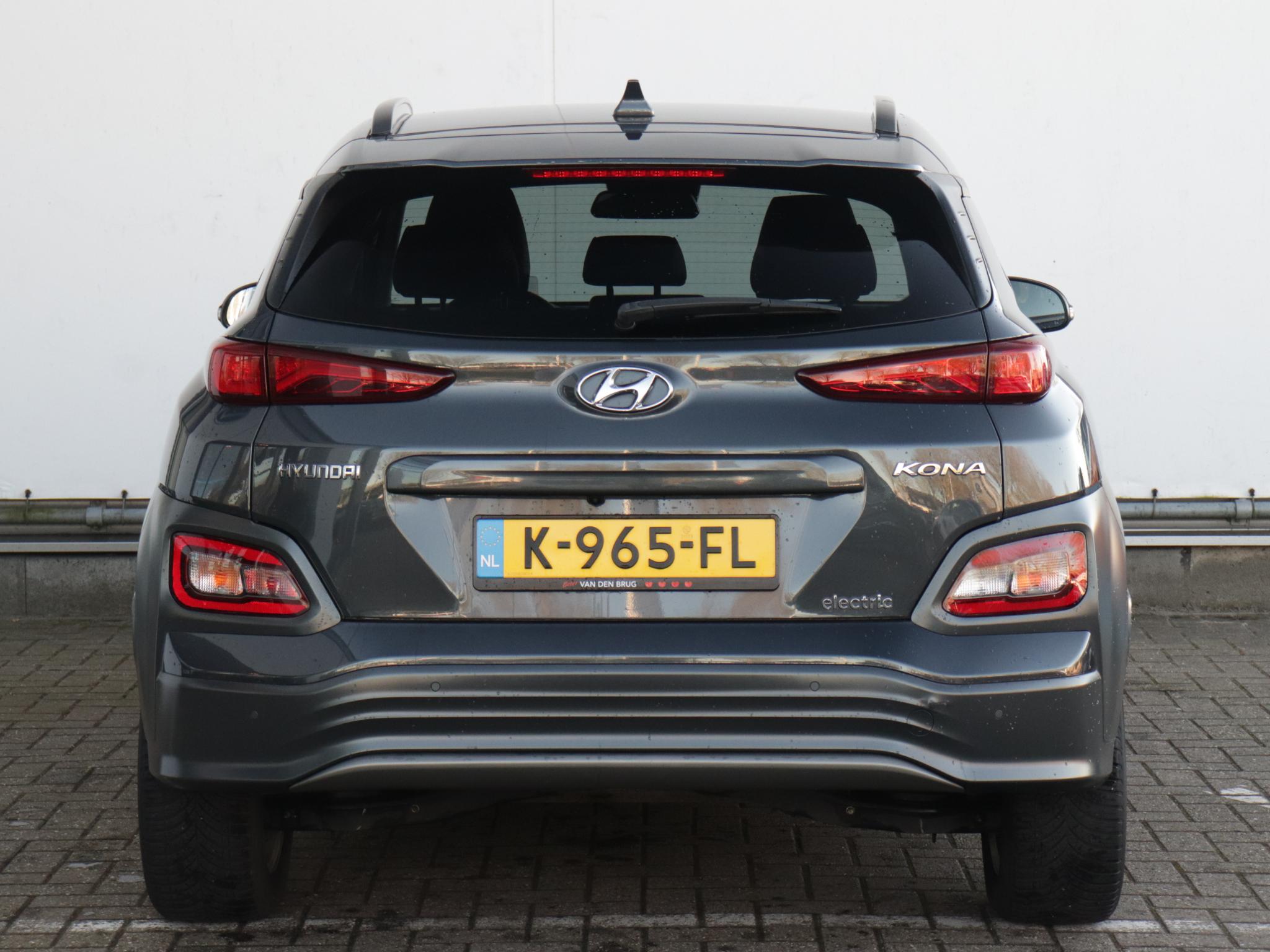 Hyundai Kona EV Premium 64 kWh - Afbeelding 5