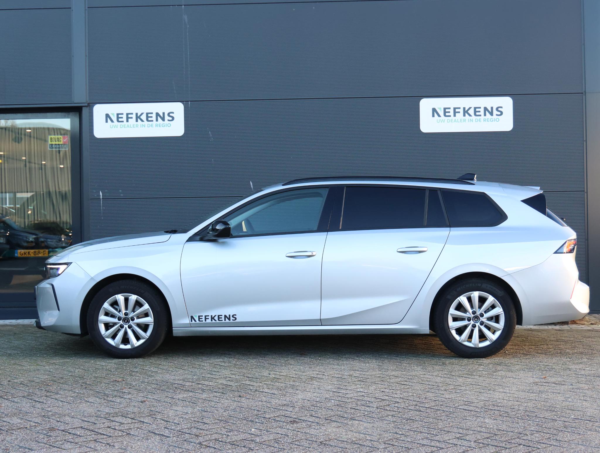 Opel Astra Sports Tourer Business Edition 110 pk - Afbeelding 2