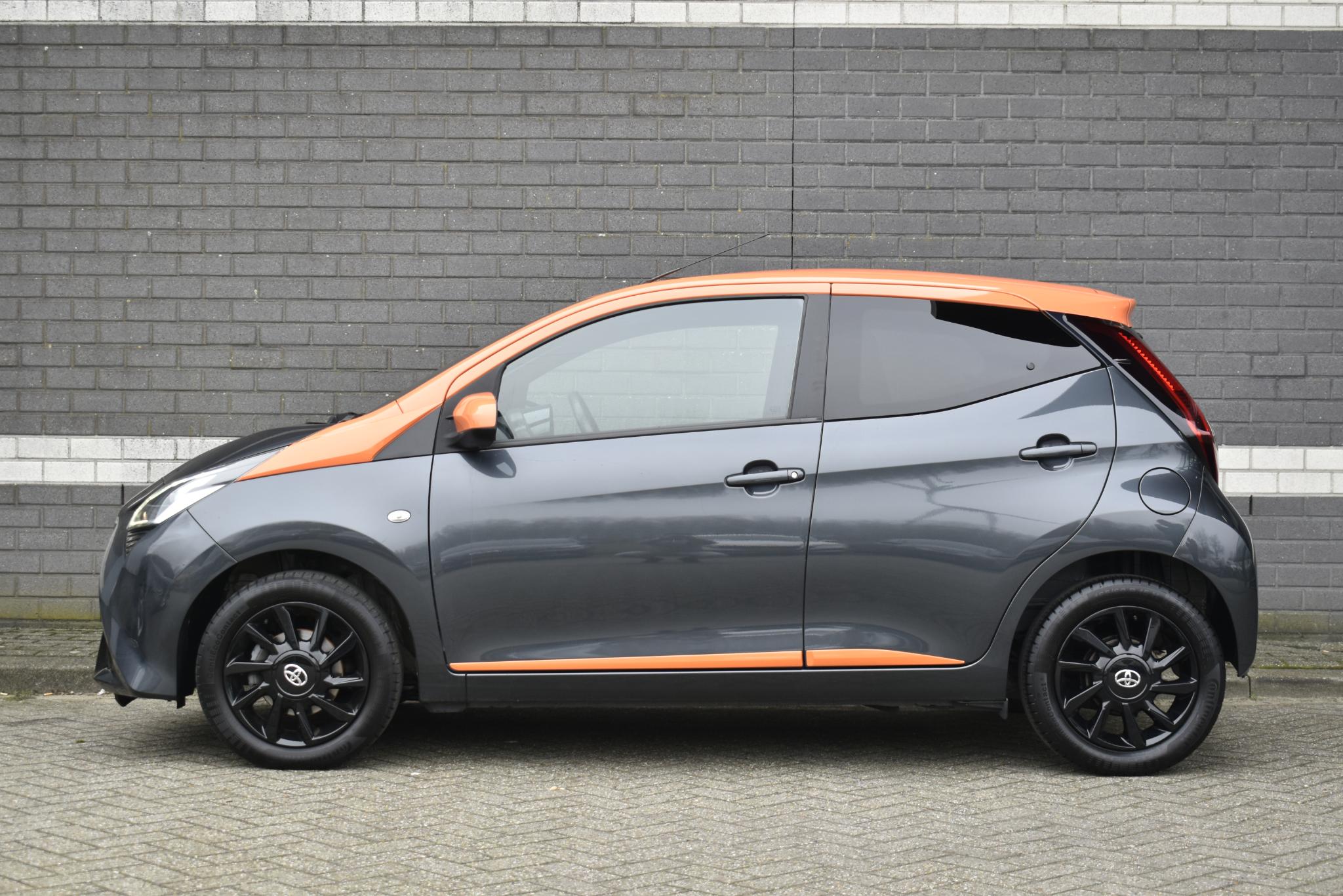 Toyota Aygo 1.0 VVT-i x-JBL - Afbeelding 2