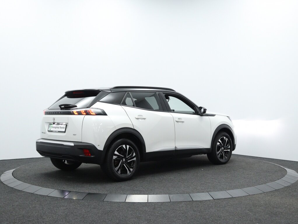 Peugeot e-2008 EV GT 50 kWh | All seasons | Navigatie | Camera - Afbeelding 2