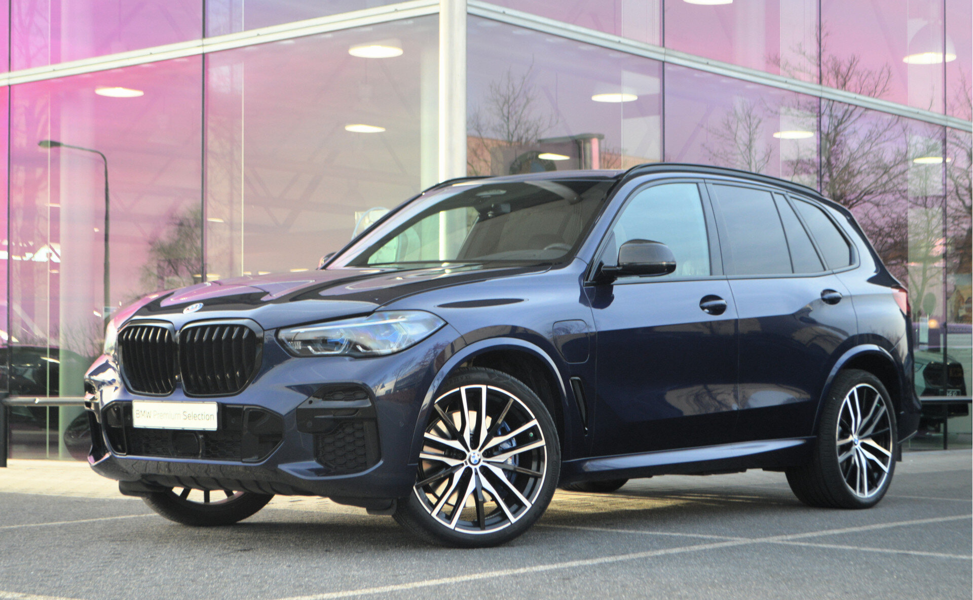 BMW X5 xDrive45e High Executive M-sport Automaat