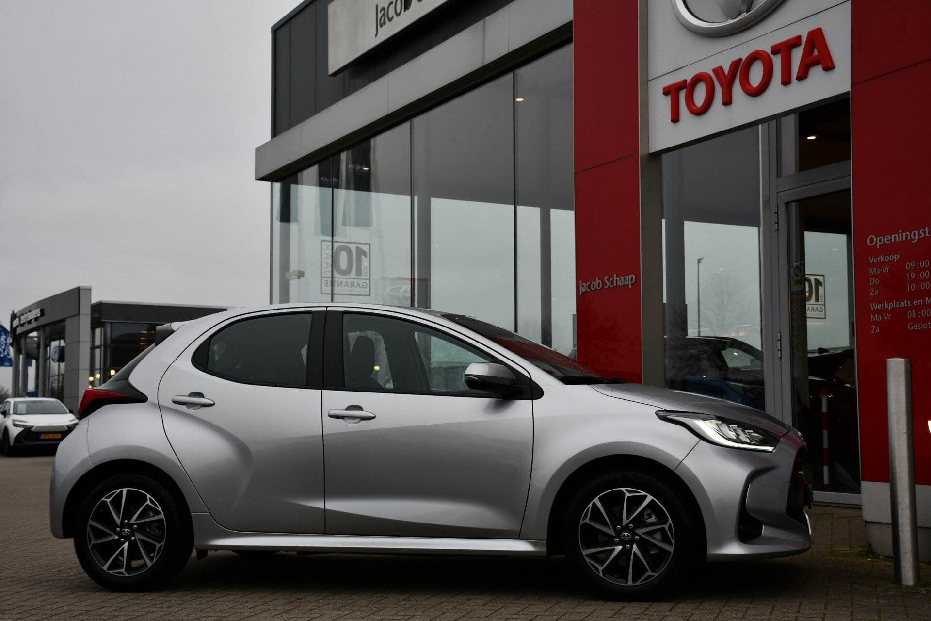 Toyota Yaris 1.5 Hybrid Dynamic Automaat 116pk - Afbeelding 3