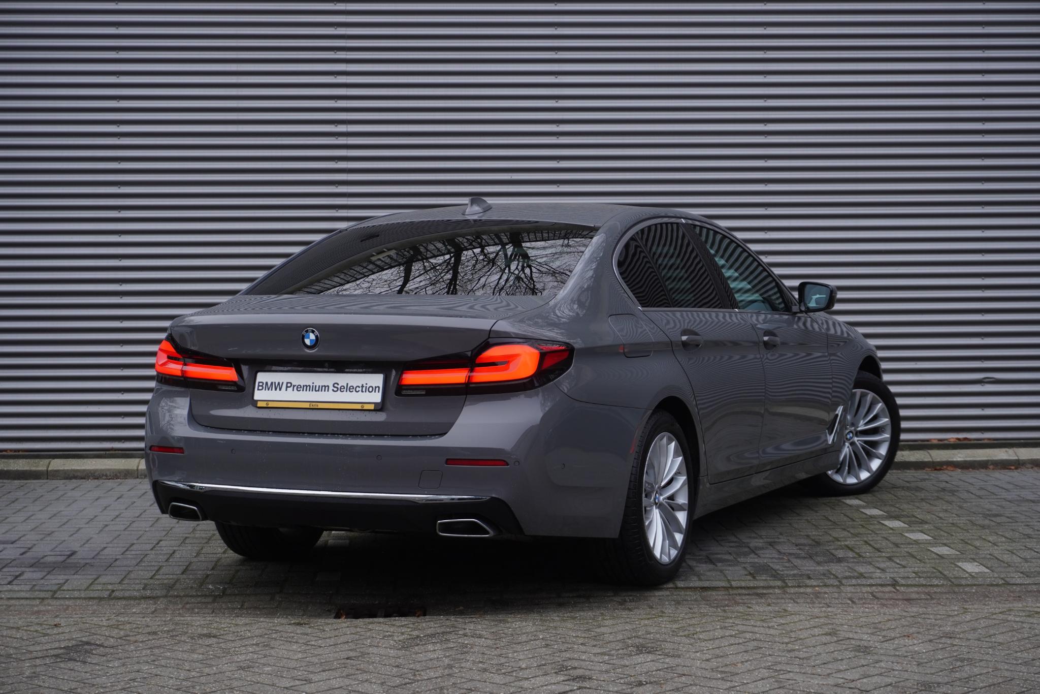 BMW 5 Serie Sedan 530e - Afbeelding 2
