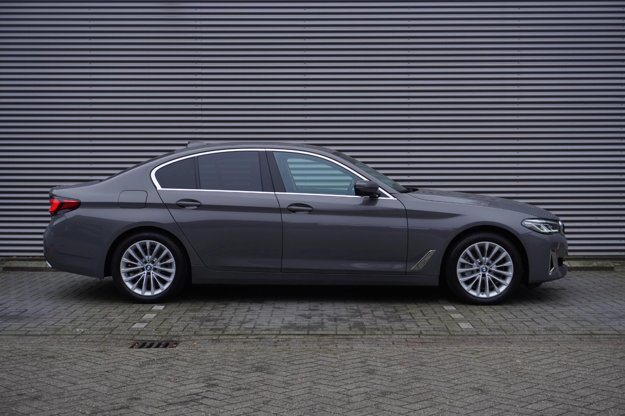 BMW 5 Serie Sedan 530e - Afbeelding 4