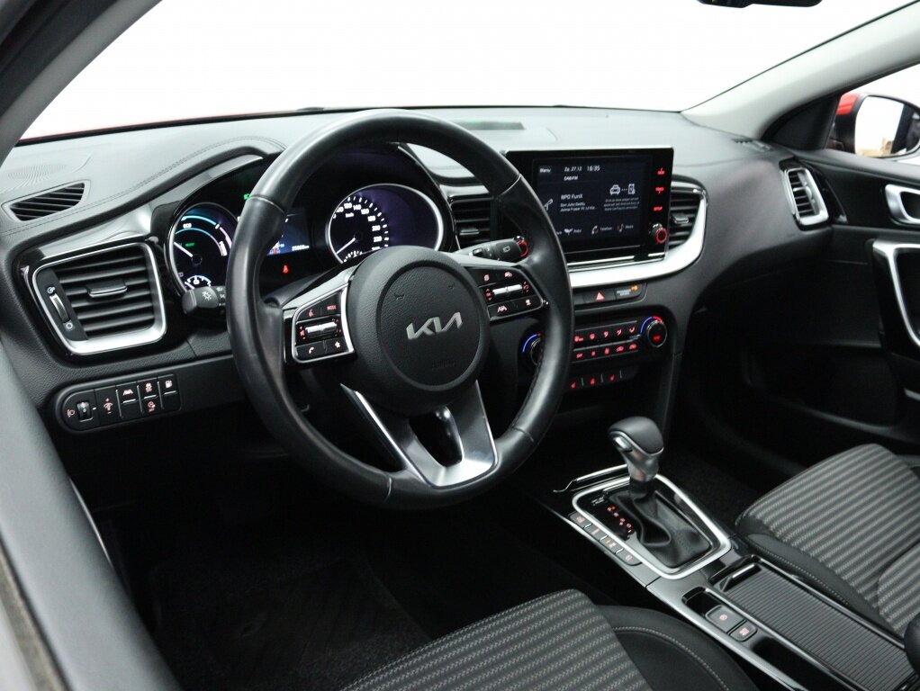Kia Ceed Sportswagon 1.6 GDI PHEV Dynamic plus Line | Navi | Camera | Stoelverwarming - Afbeelding 4