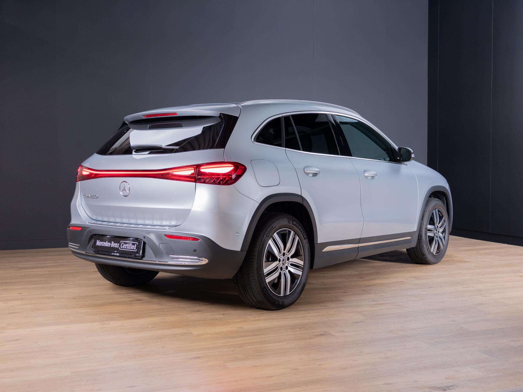 Mercedes-Benz EQA 250+ Business Line LIMITED 71 kWh - Afbeelding 2