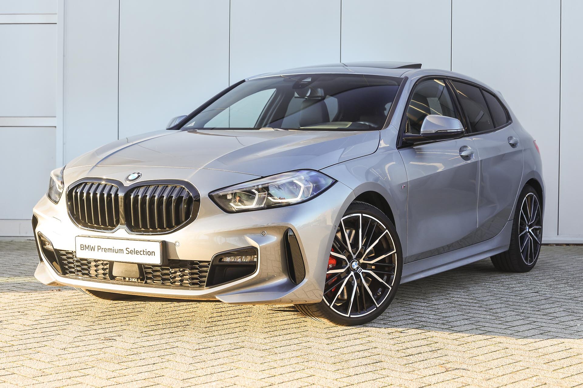 BMW 1 Serie 118i High Executive M Sport Automaat