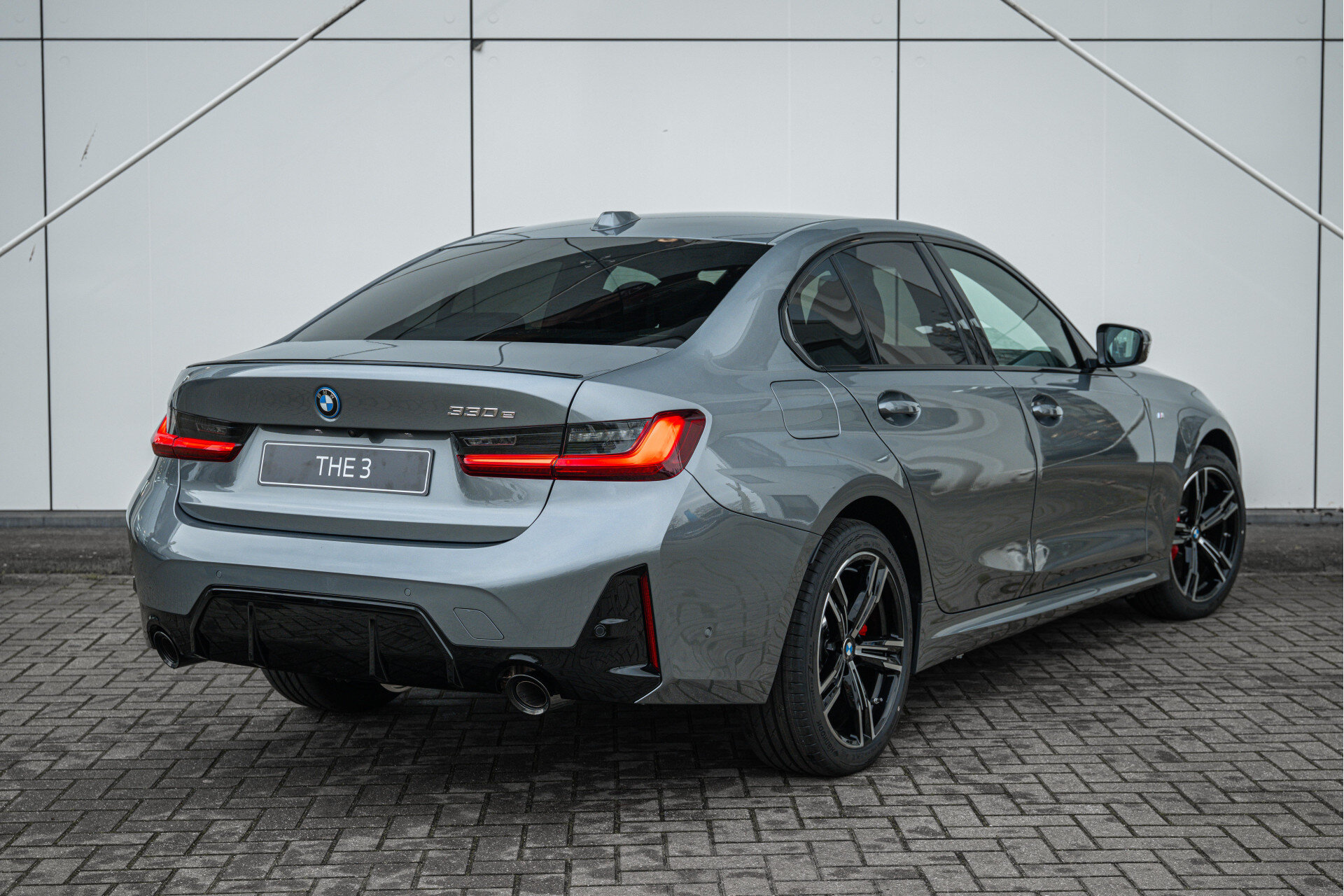 BMW 3 Serie 330e High Executive M Sport Automaat - Afbeelding 2