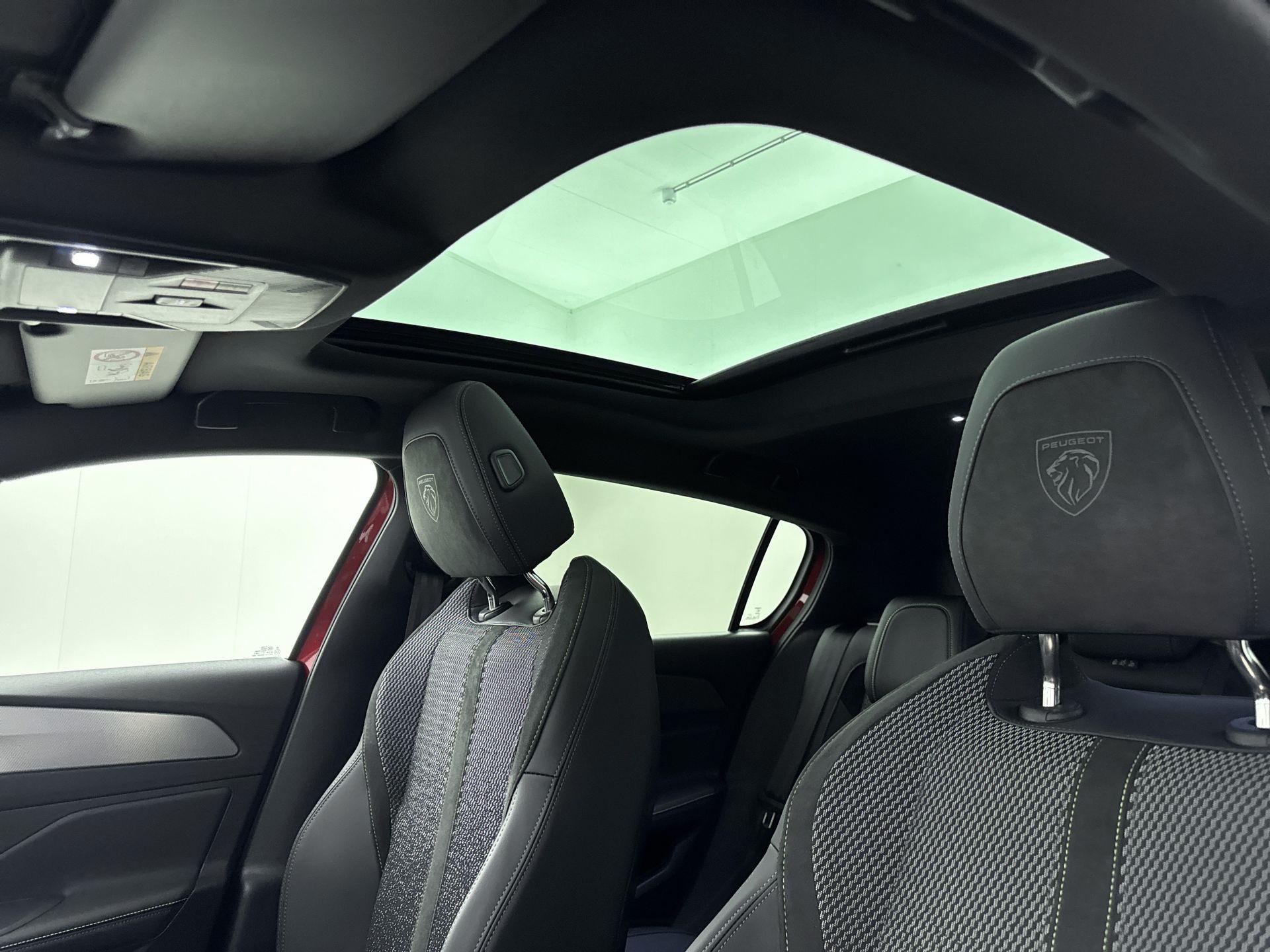 Peugeot 308 1.2 Hybrid 145 pk Automaat GT - Afbeelding 5