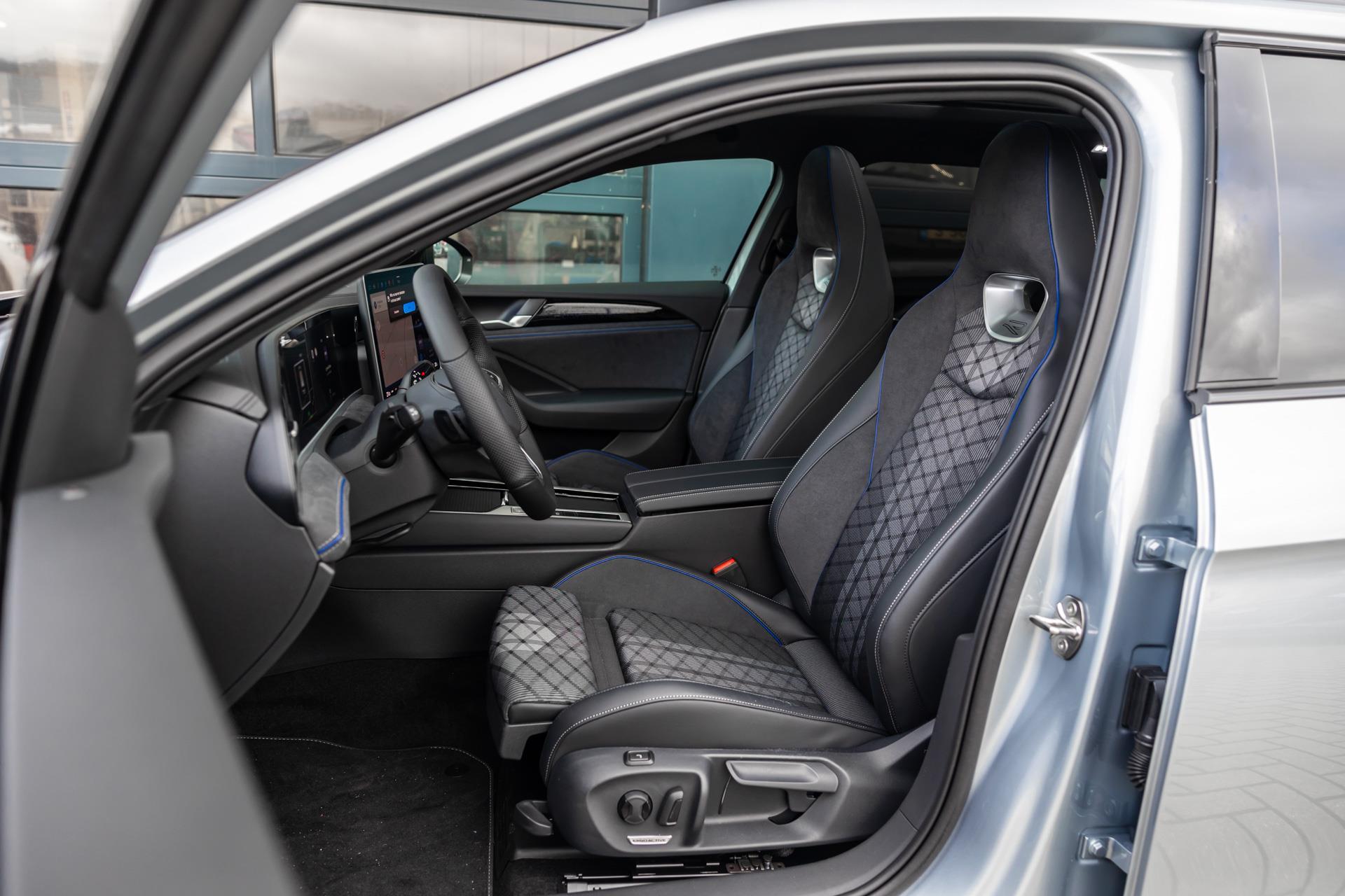 Volkswagen Passat Variant 1.5 eTSI 150pk DSG R-Line Business - Afbeelding 4