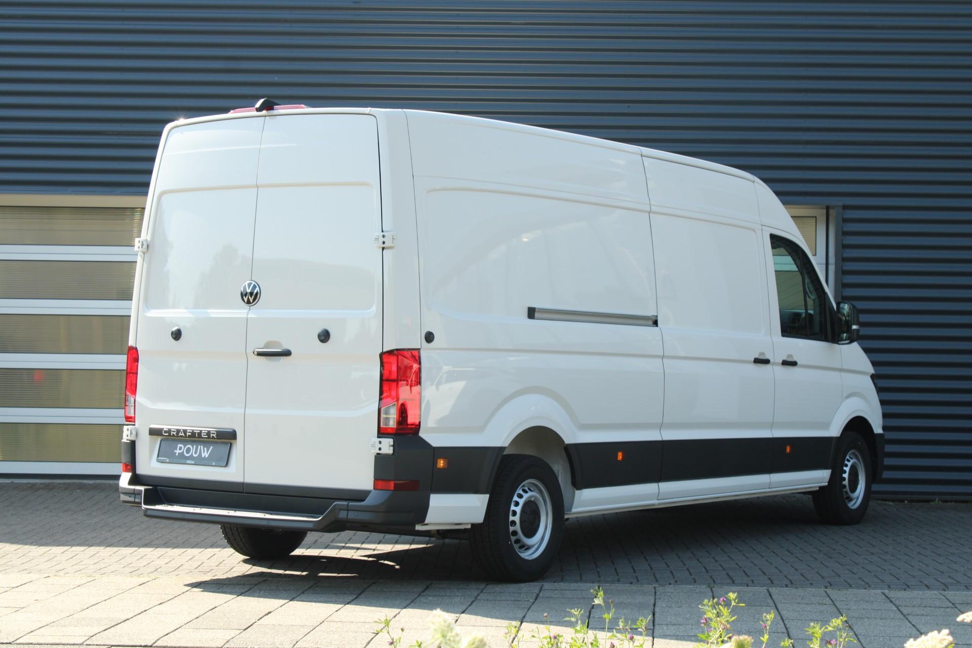 Volkswagen Crafter 35 2.0 TDI 140pk L4H3 Highline - Afbeelding 2