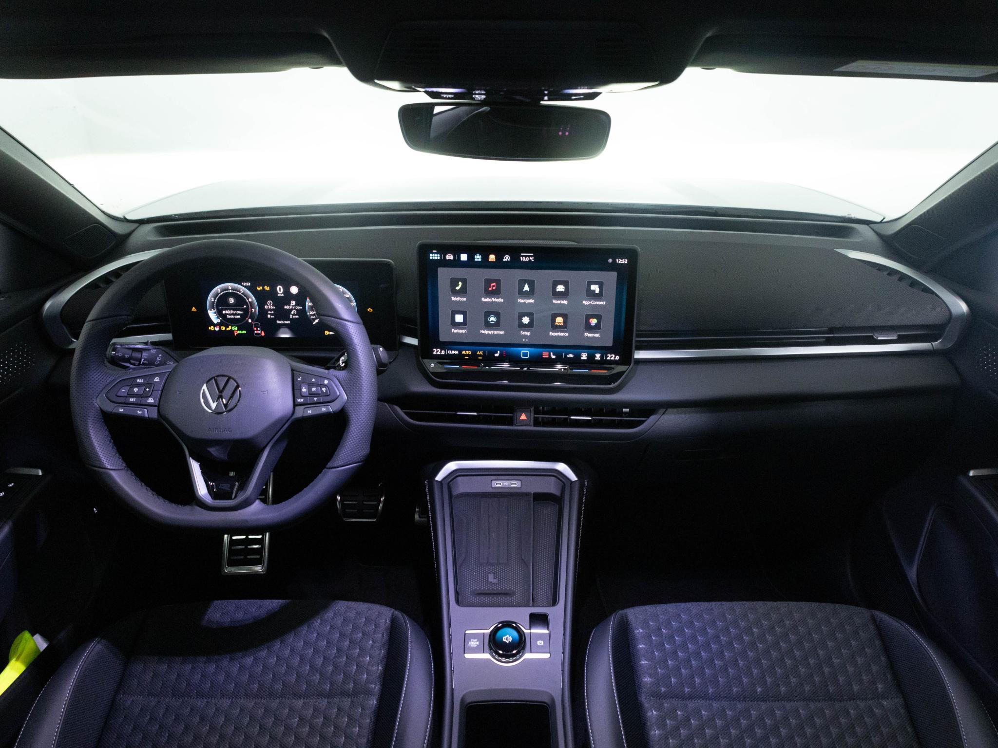 Volkswagen T-Roc R-Line First Edition 1.5 eTSI 150 PK - Afbeelding 5