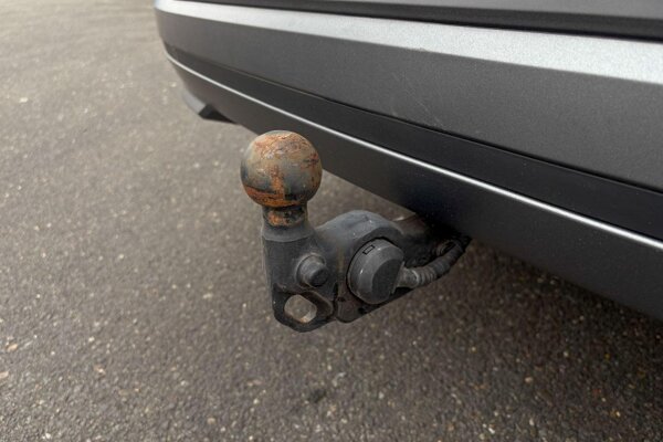 trekhaak elektrisch uitklapbaar