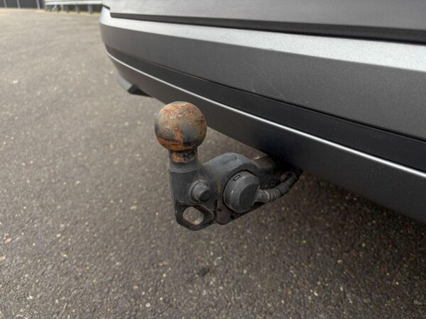 trekhaak elektrisch uitklapbaar