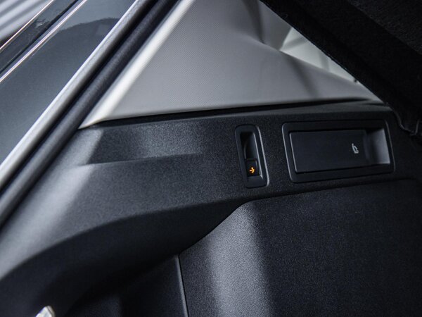 trekhaak elektrisch uitklapbaar