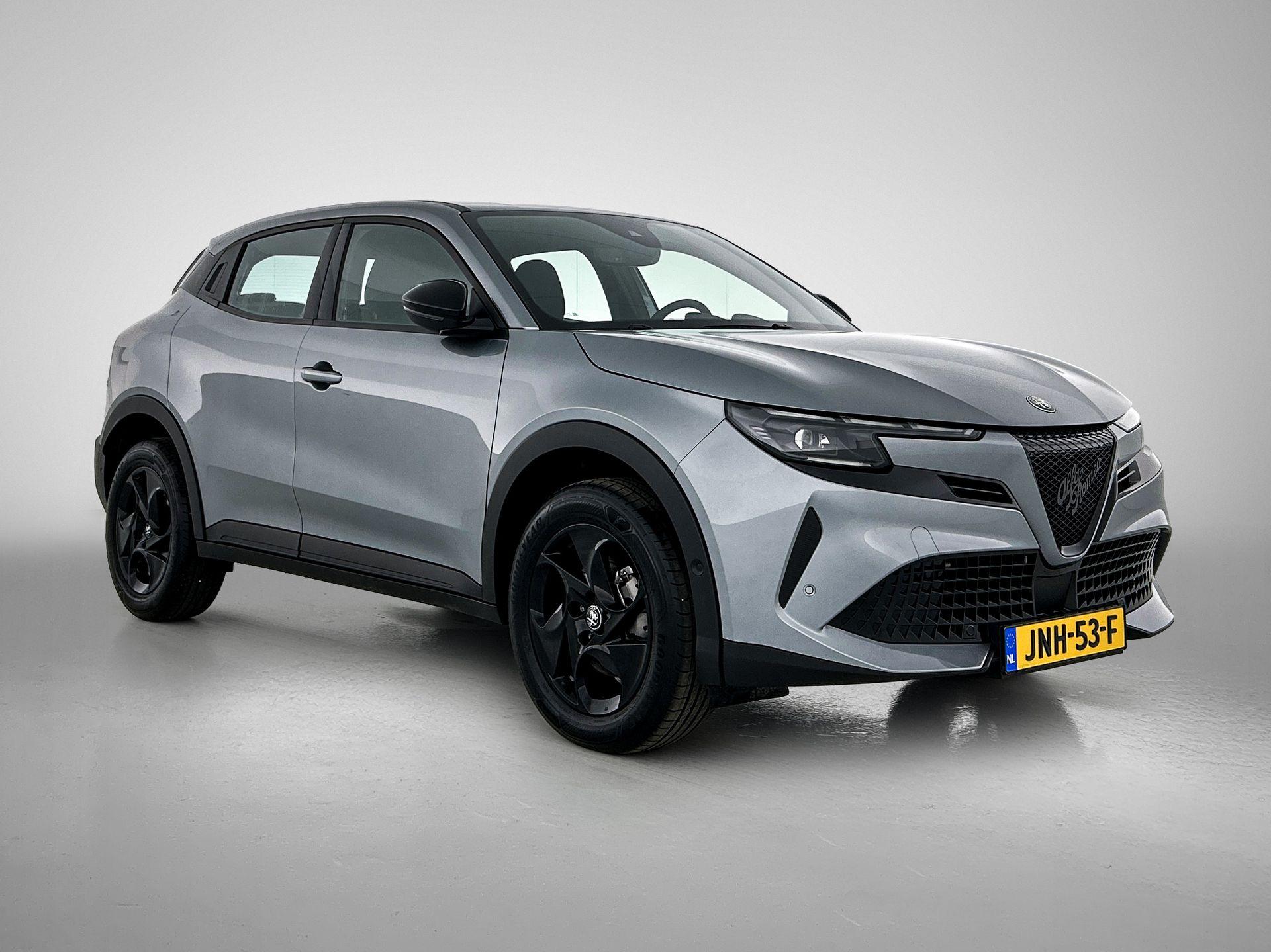 Alfa Romeo Junior 1.2 Hybrid Ibrida 145pk Automaat - Afbeelding 2