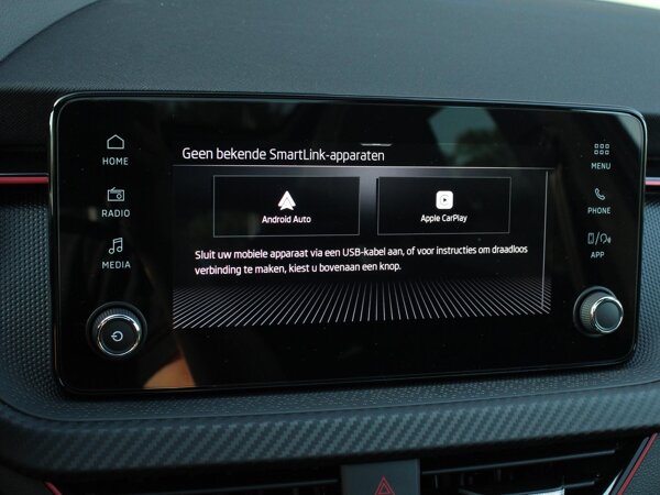 Apple Carplay/Android Auto
