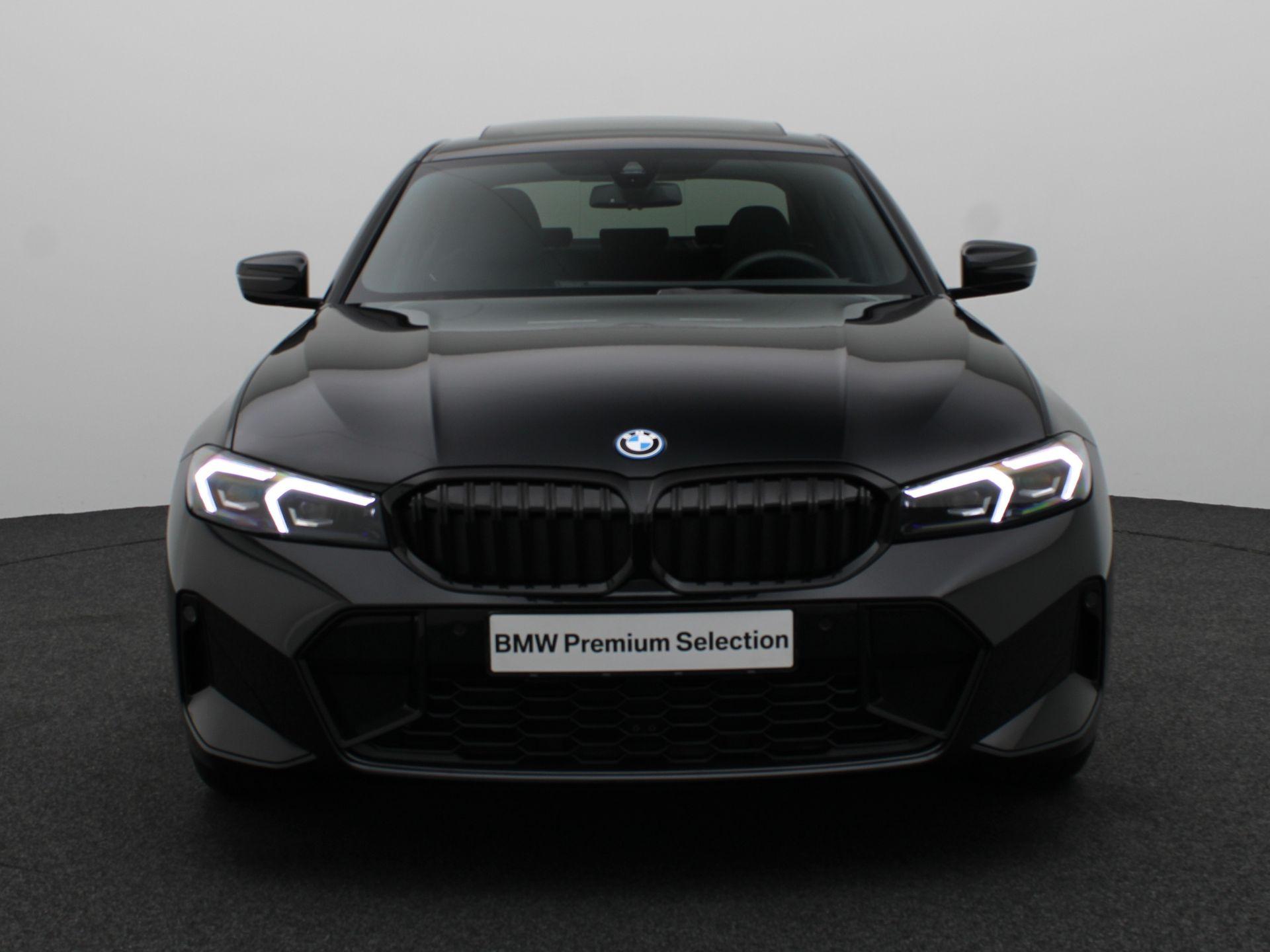 BMW 3 Serie Sedan 330e xDrive - Afbeelding 3