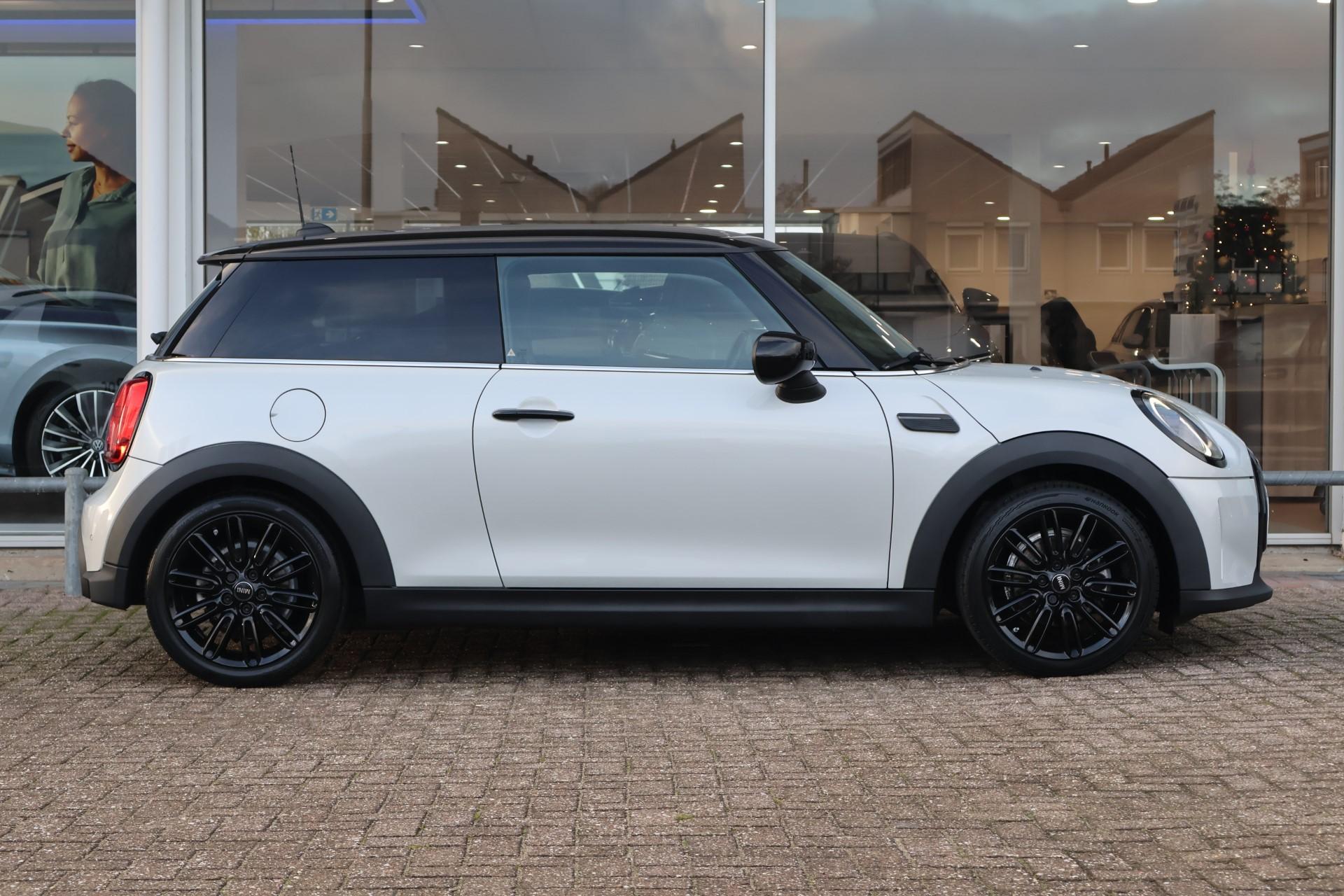 Mini Mini 1.5 136pk AUT Cooper Business Edition - Afbeelding 3