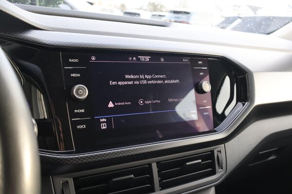 Apple Carplay/Android Auto