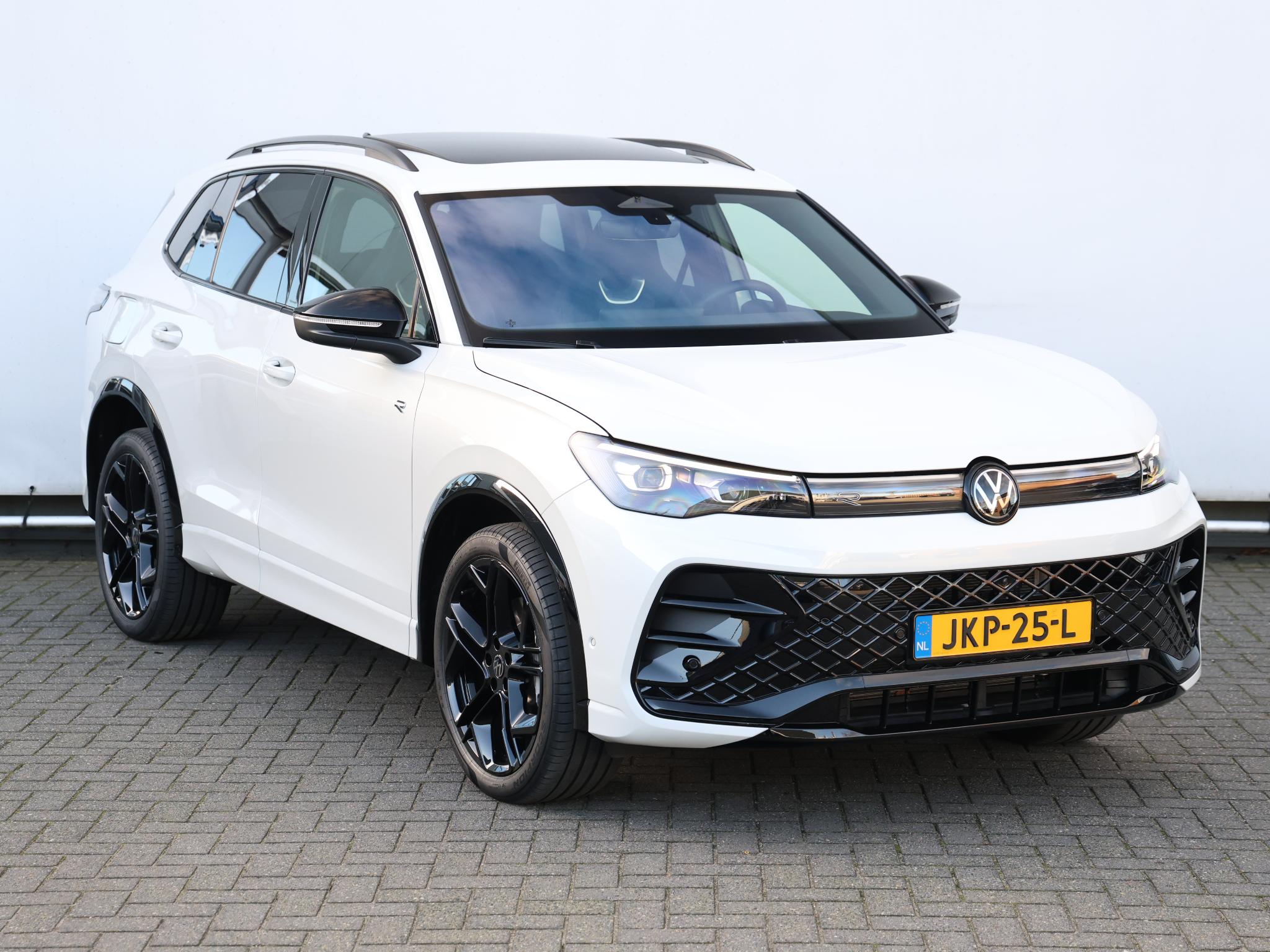 Volkswagen Tiguan 1.5 eHybrid R-Line Edition 272 PK - Afbeelding 3